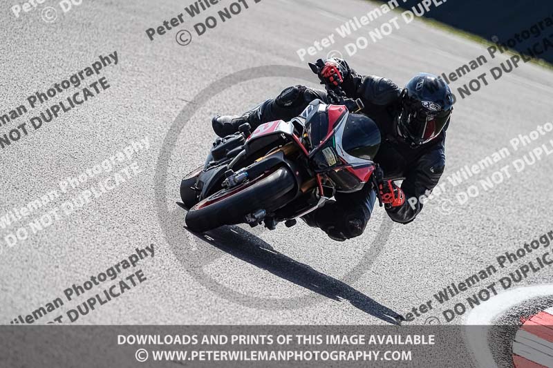 donington no limits trackday;donington park photographs;donington trackday photographs;no limits trackdays;peter wileman photography;trackday digital images;trackday photos